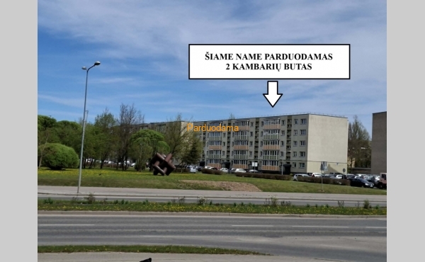 SKUBIAI PARDUODAMAS 2 KAMBARIŲ BUTAS RENOVUOTAME NAME, RENOVACIJA – IŠMOKĖTA, PATOGIOJE MIESTO VIETOJE, 5-AUKŠTE, NEKAMPINIS, LANGAI Į SKIRTINGAS PUSES, NORINTIEMS SAVO SVAJONIŲ NAMUS KURTI PATIEMS!